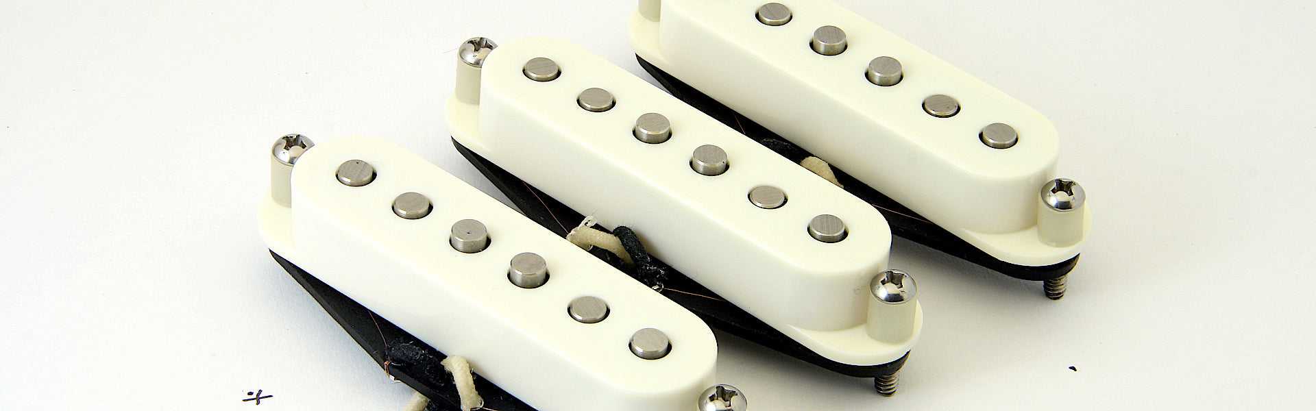 Testimonial for Stapleton Guitars®  Aged White Single Coil Alnico 3 Neck and Middle pickups.