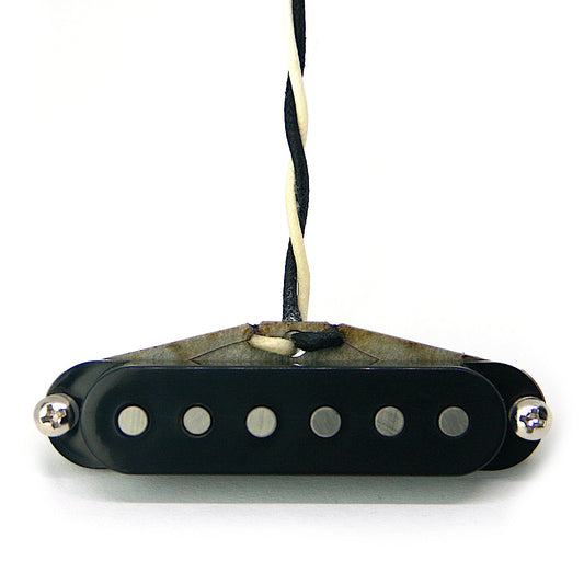 Low output single coil neck pickup