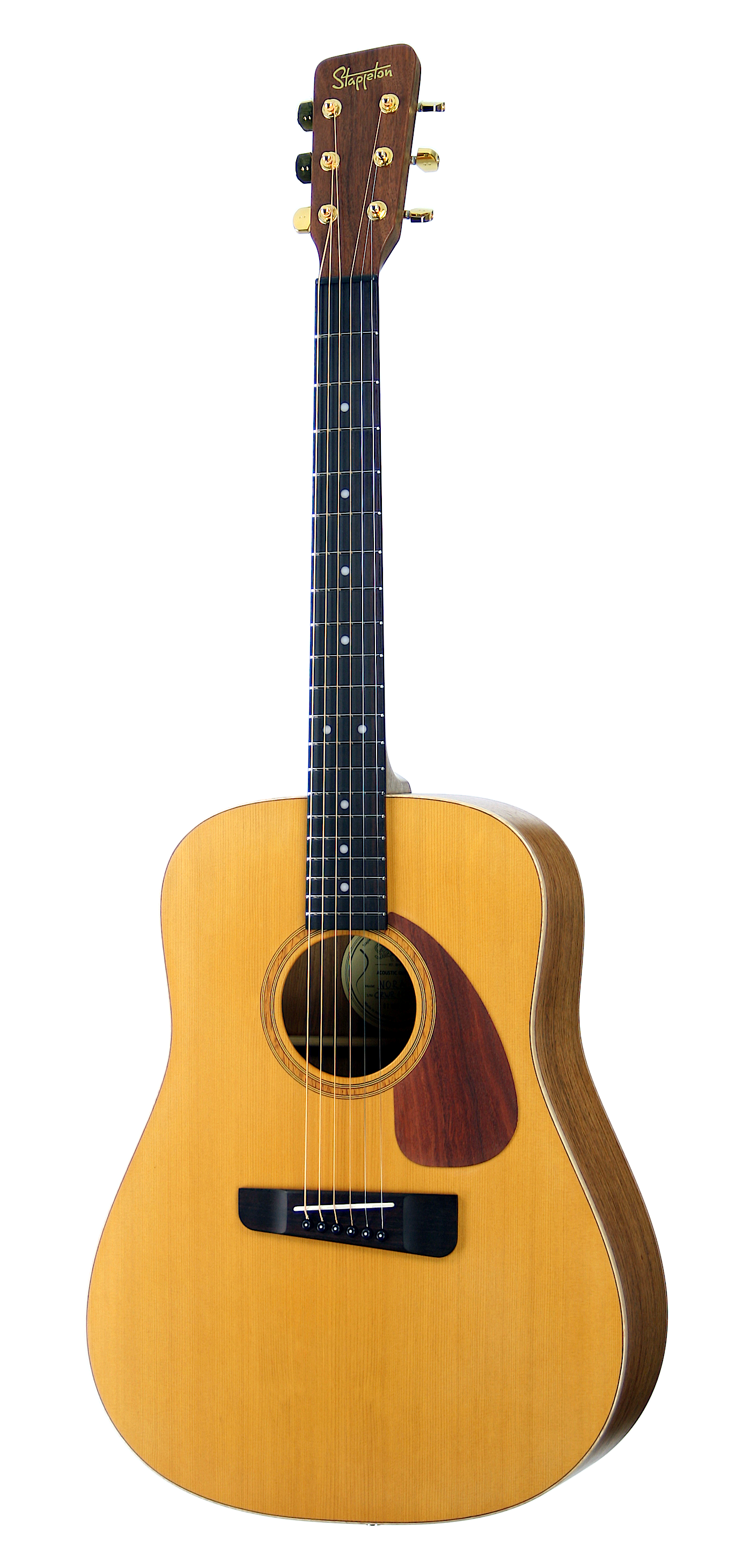 NORA™ Dreadnought, solid wood acoustic guitar. Red cedar soundboard, black walnut neck, rosewood body